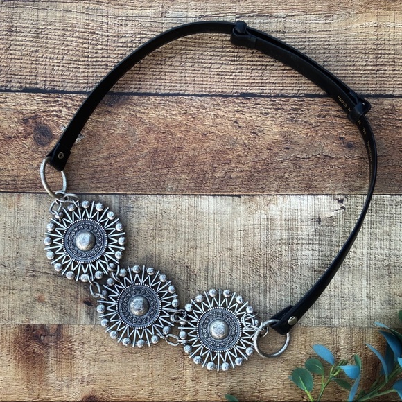 Accessories - ⭐️Gorgeous Western Chic Leather BELT - Like New